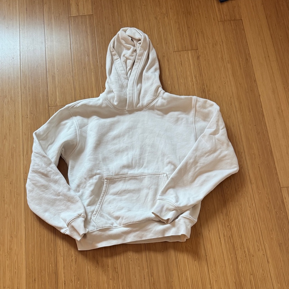 Aritzia Cozy Sweatfleece Hoodie in Ivory Cream